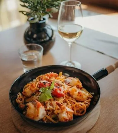 Gasthof Haselberger Guest house